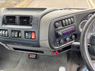 /photos/12334/4543c21d-f915-7627-592d-6fe3db7ad45d_i320x240.jpg